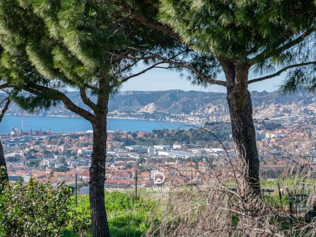 Maison Familialle T4 Au Vert Au Calme La Viste 1301. 78m² Marseille 15ème