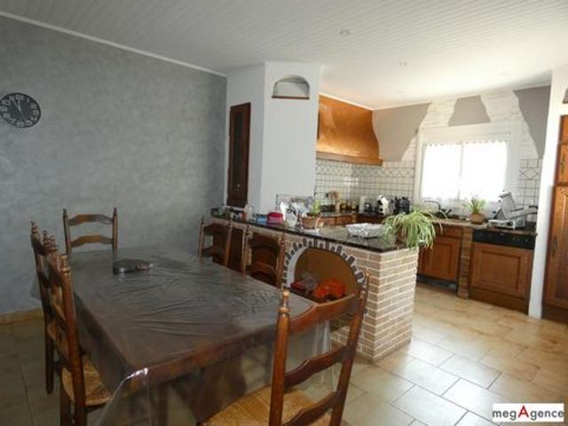 Maison famillial au coeur de la campagne Pyrénéenne