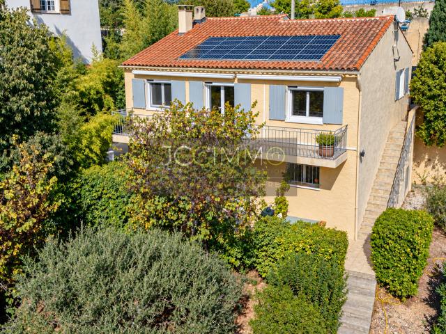 Maison familliale à 10 min a pied de la mer