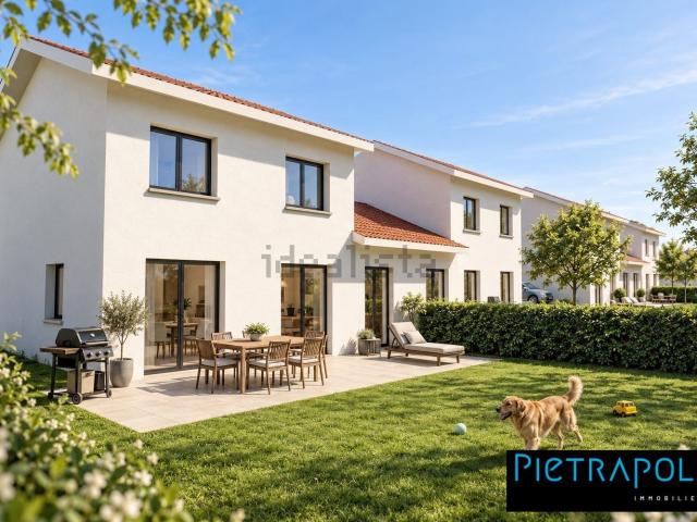 Maison, Fareins