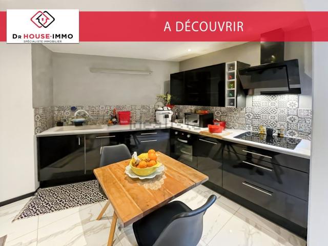 Maison, Fareins