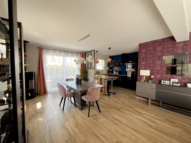 Maison Feuguerolles Bully 5 pièces 105m2