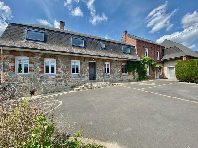 Maison, Felleries