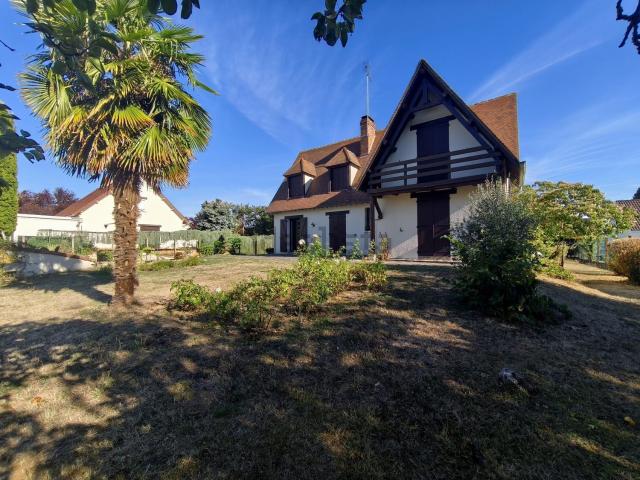 Maison, Jargeau