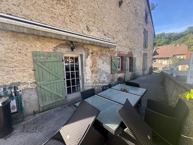 Maison Ferme 293 m² Piscine 1343 m² Terrain Tremoins 140m² Trémoins