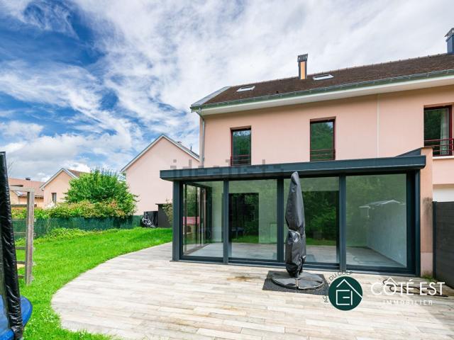 Maison, Ferrières en Brie