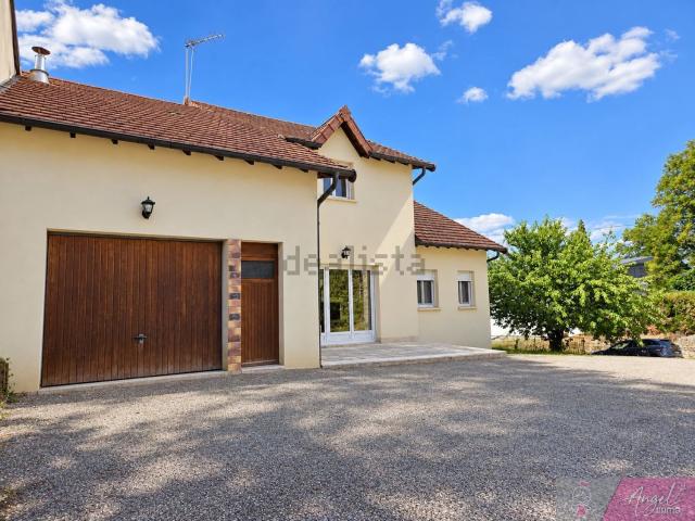 Maison, Ferrières les Bois