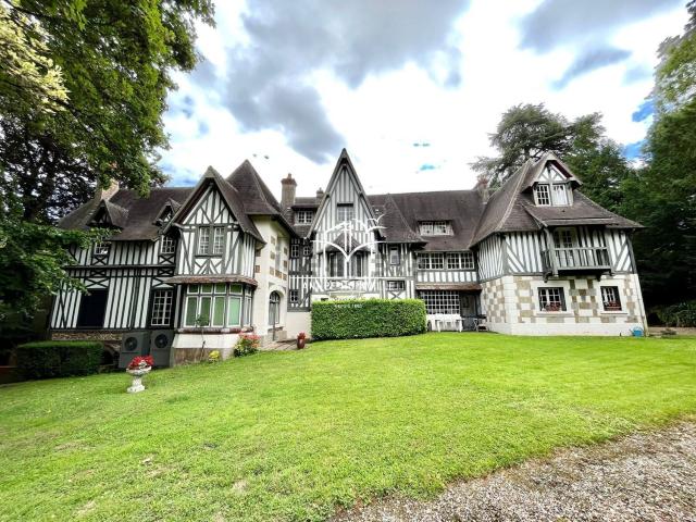 Maison, Fierville les Parcs