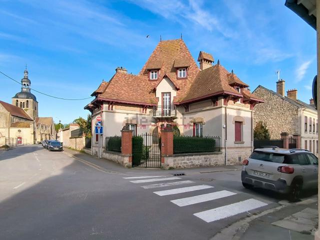 Maison, Fismes