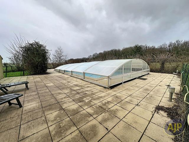 Maison Fleac Sur Seugne 9 pièce s 220 m2