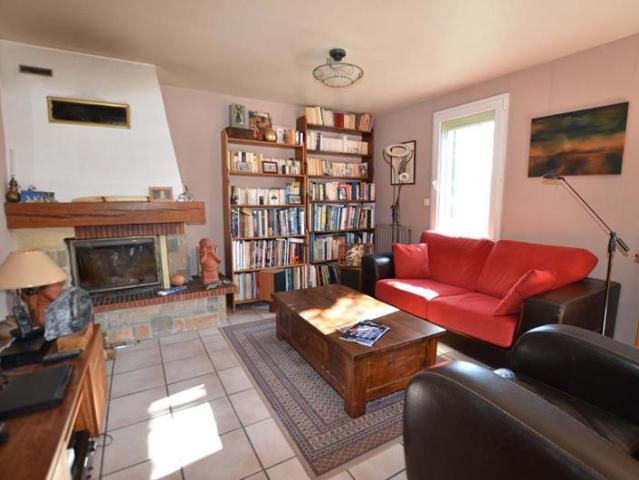 Maison Fleury Mérogis quartier village 5 pièce s 96 m²