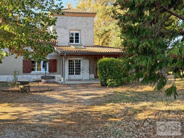 Maison, Fleurance