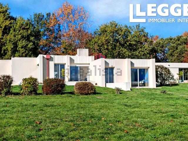 Maison, Fleurance