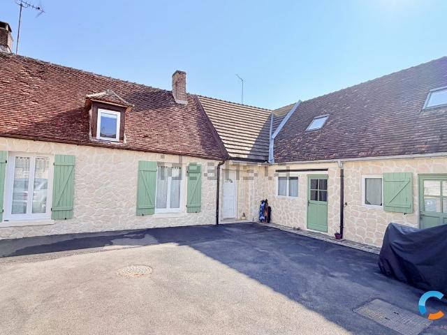 Maison, Fleurines