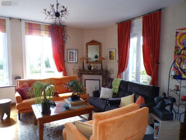 Maison, Floing