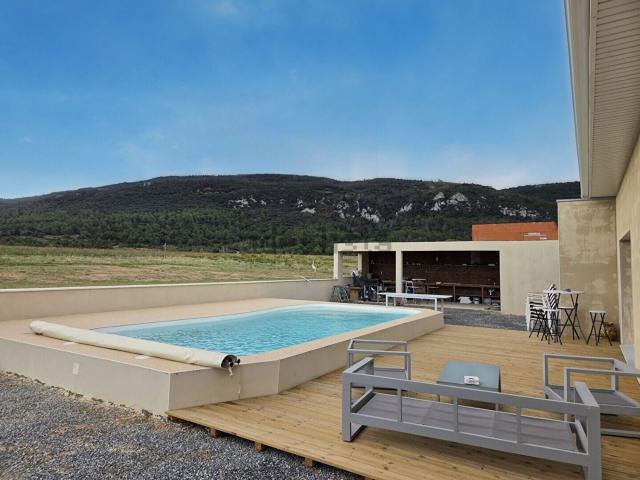 Maison, Floure