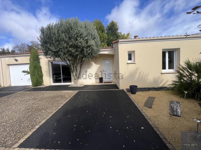 Maison, Fressines