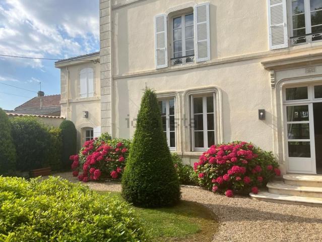 Maison, Fressines