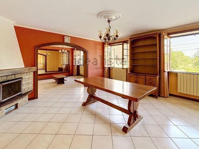 Maison, Fretigney et Velloreille