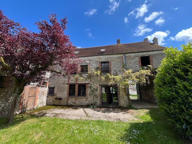 Maison, Fromentières