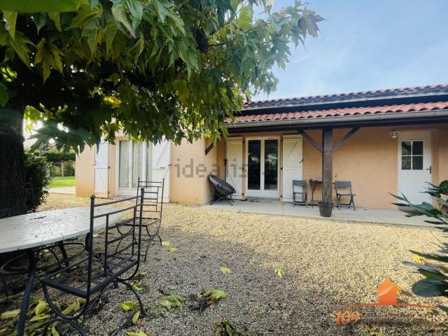 Maison, Frontenas