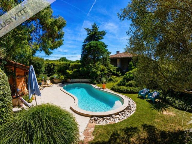 Maison Fronton 246m² 246m² Fronton