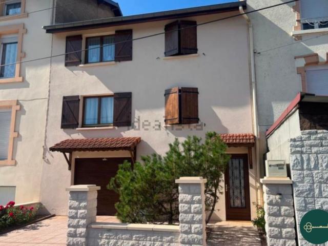 Maison, Frouard