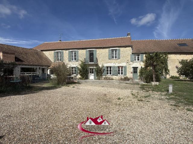 Maison, Houdan