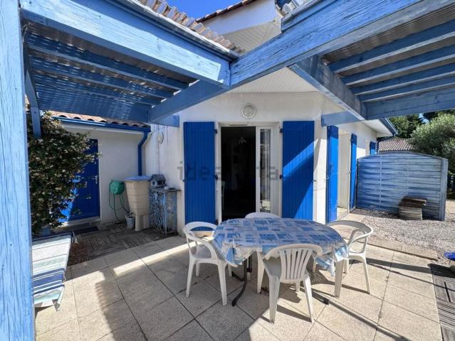 Maison, Hourtin