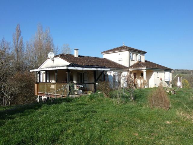 Maison, Hautefort