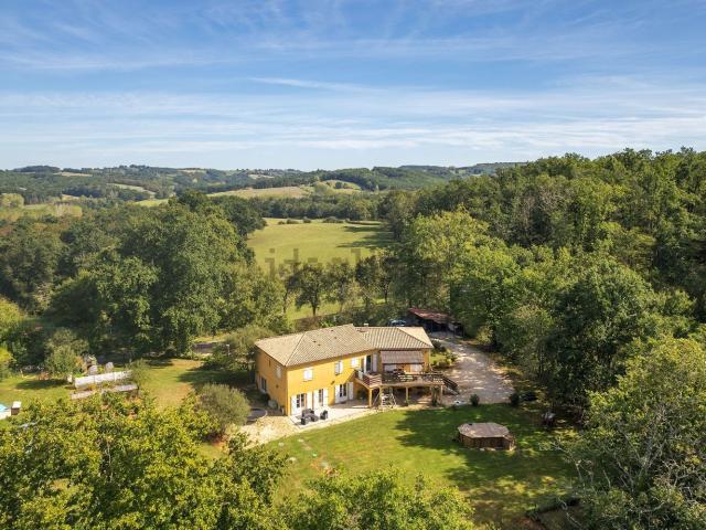 Maison, Hautefort