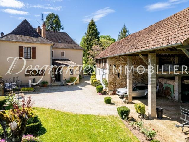 Maison, Hautefort