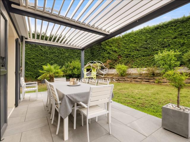 Maison Hauts De Vienne Collonges 2011 3/4Ch 130m² 130m² Vienne