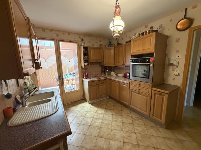 MAISON HABITATION DE PLAIN PIED SUR SOUS SOL COMPLET