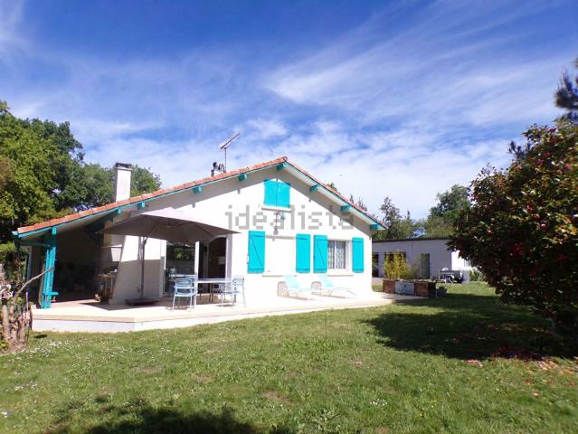 Maison, Hagetmau