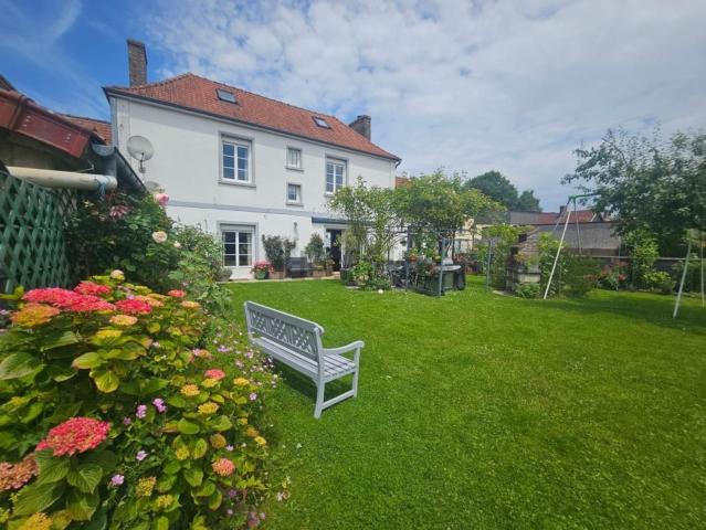 Maison, Hallencourt