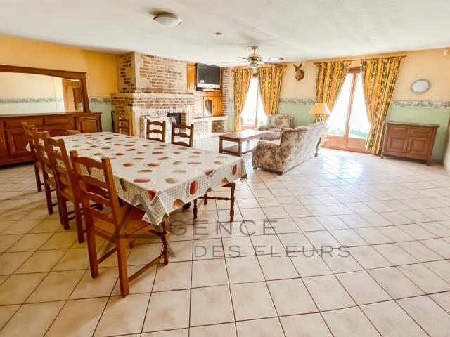 Maison Hectomare 8 pièce s 210 m2