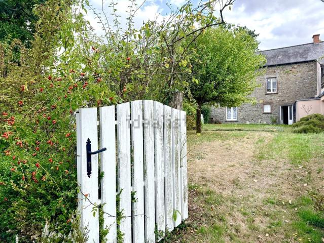 Maison, Hédé Bazouges
