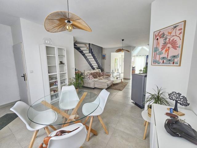 Maison, Hem