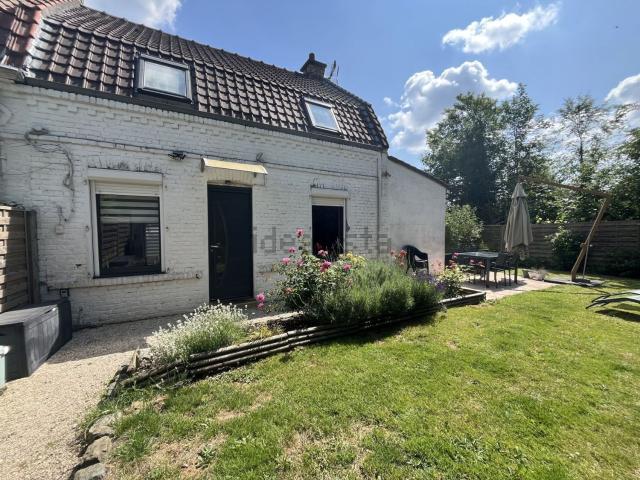 Maison, Hem