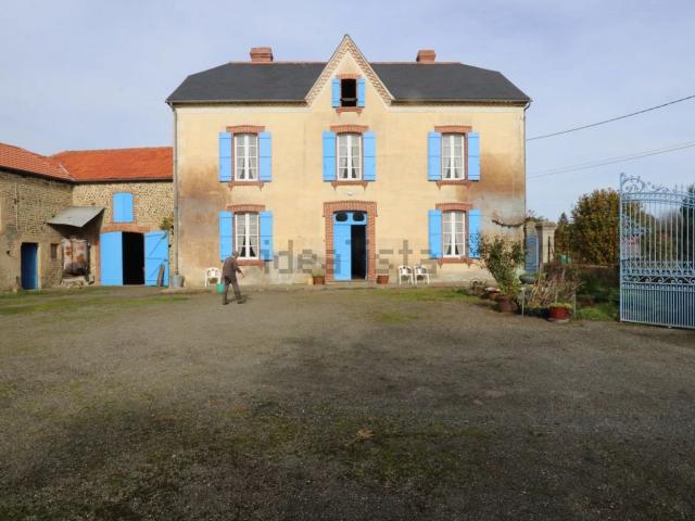 Maison, Hères