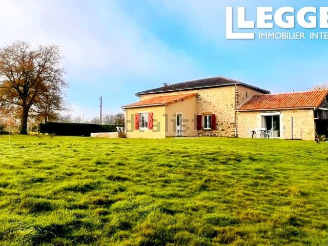 Maison, Hiesse