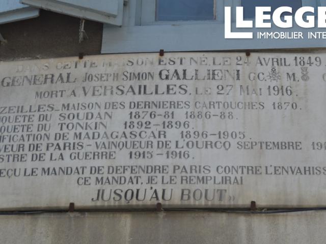 Maison historique de 6 chambres et jardin à St Béat – lieu de naissance du maréchal Gallieni, a renover