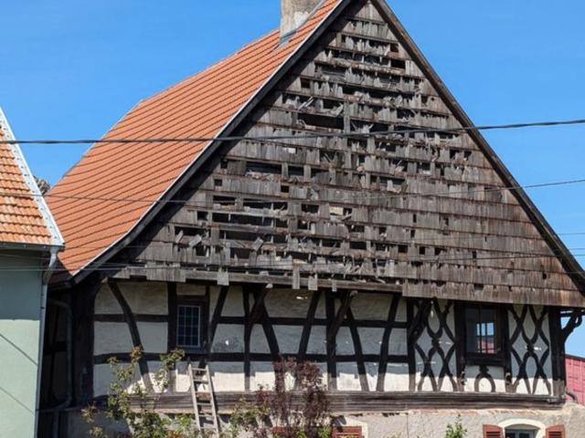 Maison historique de 1704 à réhabiliter 196m2