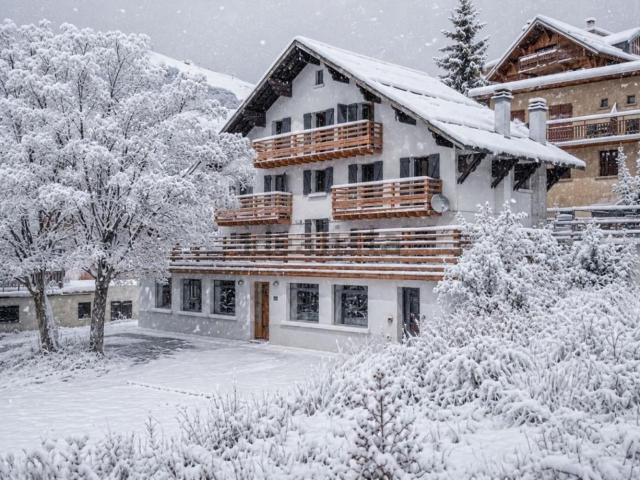 Maison, Huez