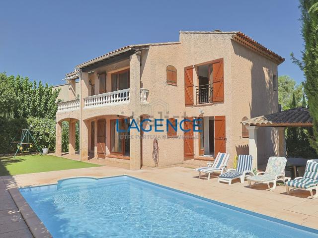 Maison, Hyères