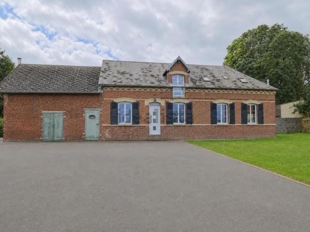 Maison, Hypercourt