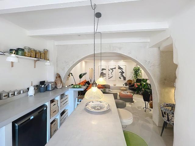 Maison Immanquable au Bord de Mer, Rénovée avec Goût 70m² Marseillan