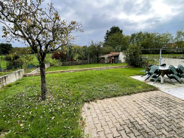 Maison indépendante avec logement séparé 7 pièces 125 m2 Terrain 750 m2 Digoin