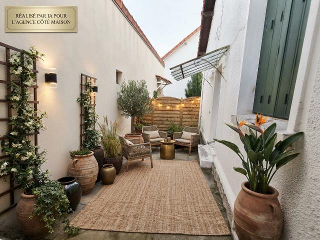 Maison indépendante F3 avec jardin Chenay Gagny RER E Beau potentiel